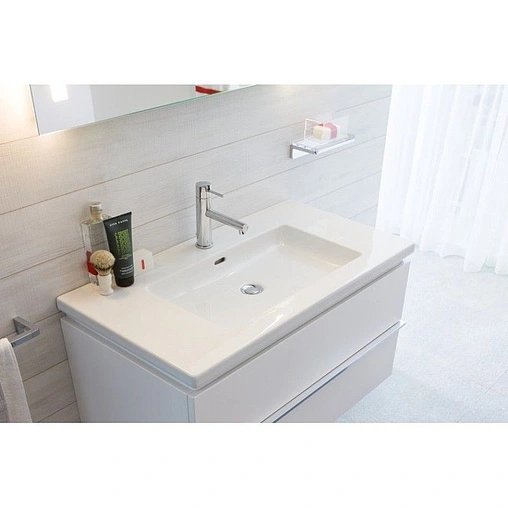 Раковина Laufen Living Square 65 белый 8.1643.1.000.104.1