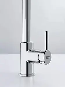 Смеситель для кухни с выдвижным изливом Franke Lina хром 115.0626.051 Смеситель для кухни с выдвижным изливом Franke Lina хром 115.0626.051, 3