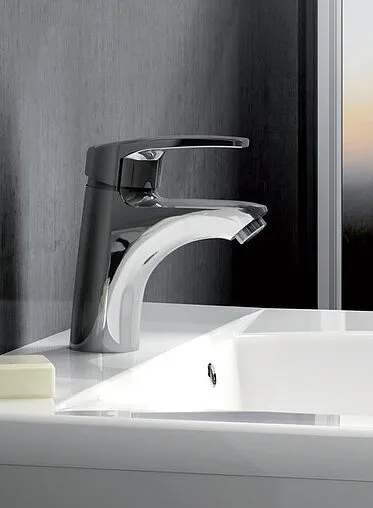 Смеситель для раковины Ravak Neo хром X070023 Смеситель для раковины Ravak Neo хром X070023