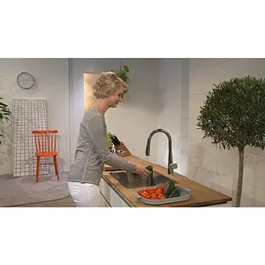 Смеситель для кухни с выдвижным изливом Hansgrohe Talis M51 200 2jet хром 72813000 Смеситель для кухни с выдвижным изливом Hansgrohe Talis M51 200 2jet хром 72813000, 4