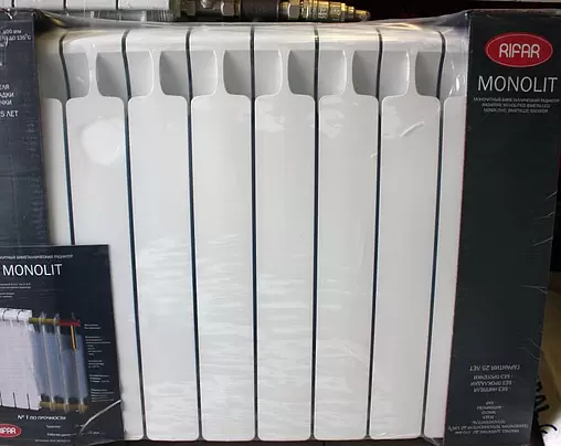 Радиатор биметаллический 4 секции Rifar Monolit 350 RM35004 Радиатор биметаллический 4 секции Rifar Monolit 350 RM35004