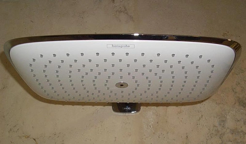 Лейка верхнего душа с настенным креплением Hansgrohe PuraVida 400 1jet белый/хром 27437400