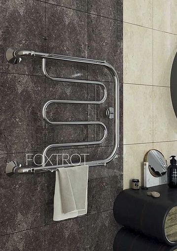 Полотенцесушитель водяной Terminus Фокстрот AISI 32х2 500х500 полированная сталь 4620768881282