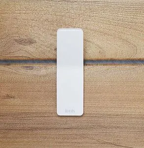 Крючок IDDIS Slide белый матовый SLIWT10i41 Крючок IDDIS Slide белый матовый SLIWT10i41, 4