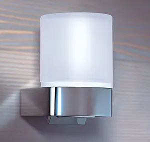 Дозатор для жидкого мыла Keuco Edition 300 хром/белый 30052019000 Дозатор для жидкого мыла Keuco Edition 300 хром/белый 30052019000, 2