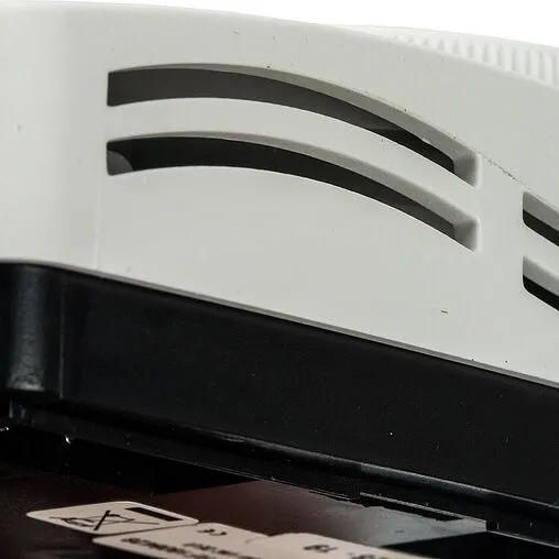 Проводной комнатный терморегулятор НЗ 24В WATTS WFHT-Basic белый 10021093