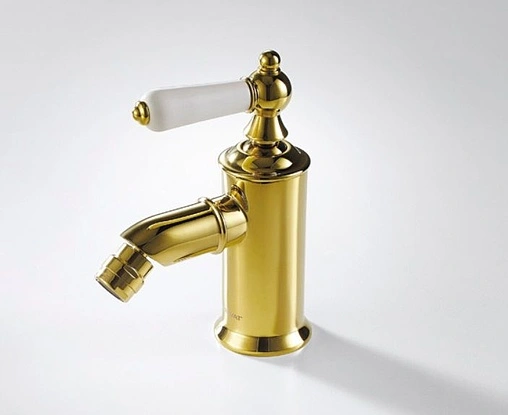 Смеситель для биде Bravat Art бронза/белый F375109U Смеситель для биде Bravat Art бронза/белый F375109U