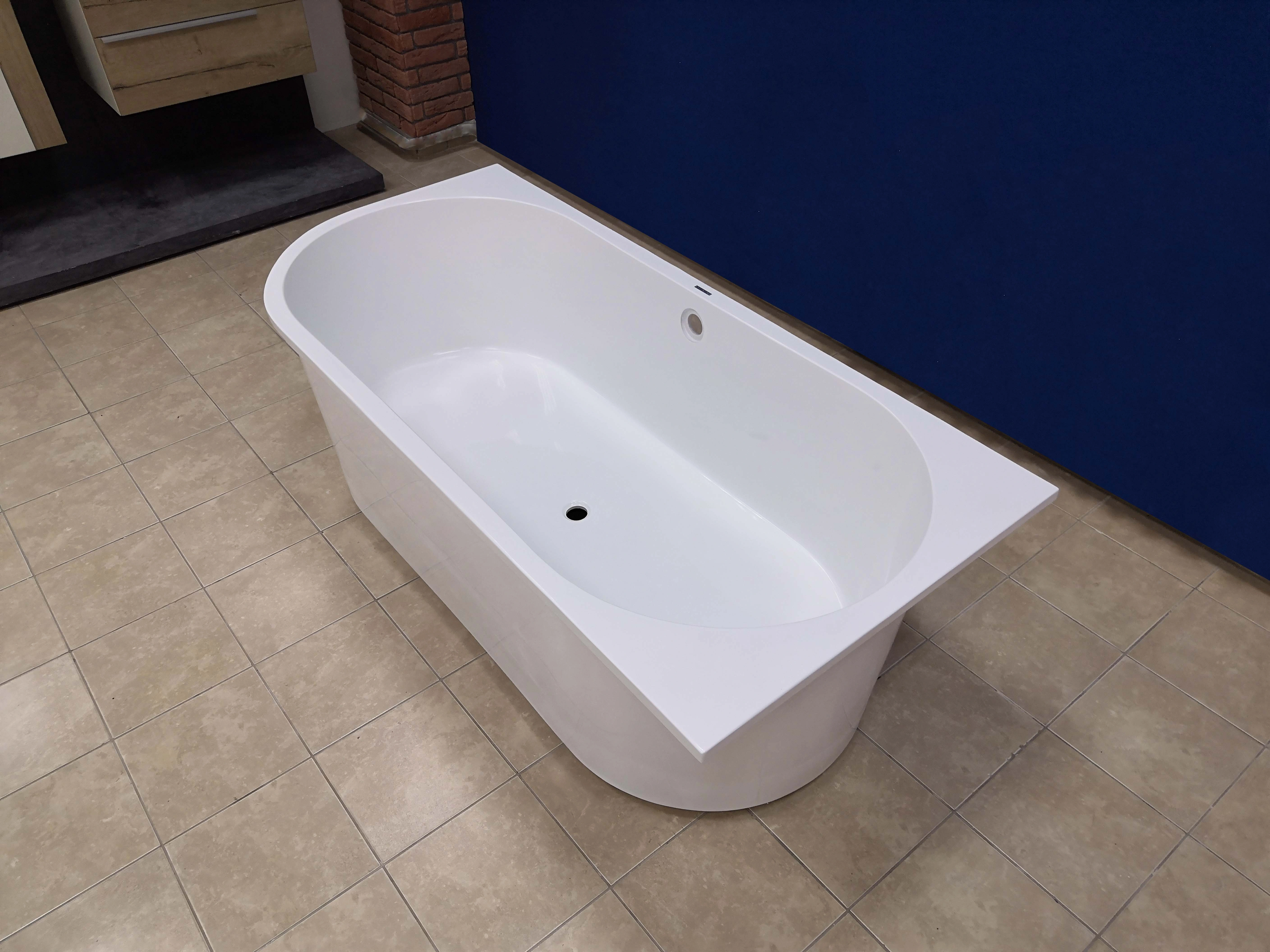 Ванна из искусственного камня Esse Tortola 180x83 белый ETOR1820