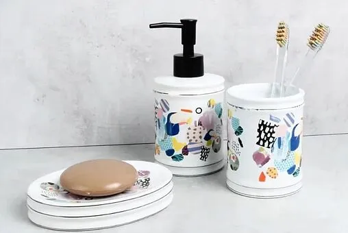 Дозатор для жидкого мыла Fixsen Art белый/с рисунком/чёрный FX-620-1 Дозатор для жидкого мыла Fixsen Art белый/с рисунком/чёрный FX-620-1