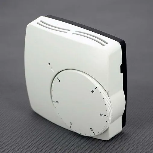 Проводной комнатный терморегулятор НЗ 230В WATTS WFHT-Basic белый 10021095
