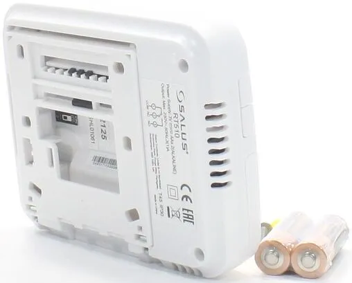 Проводной комнатный терморегулятор Salus Standard белый RT510