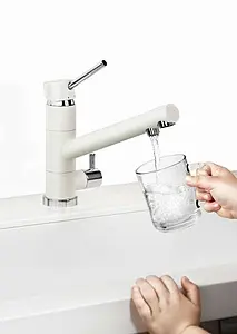 Смеситель для кухни с подключением к фильтру Omoikiri Tonami-BE ваниль/хром 4994059 Смеситель для кухни с подключением к фильтру Omoikiri Tonami-BE ваниль/хром 4994059, 4