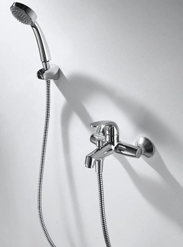 Смеситель для ванны Bravat Fit хром F6135188CP-B-RUS