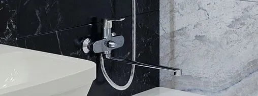 Смеситель для ванны с длинным изливом Osgard Hornavan хром 81223