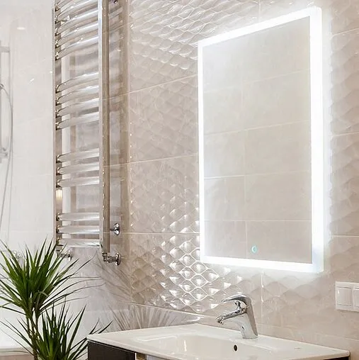 Зеркало с подсветкой Continent Naomi Led 40x64 с часами белый ЗЛП2100