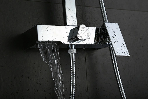 Душевая система со смесителем для ванны Lemark Tropic хром LM7005C