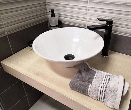 Смеситель для раковины Rav Slezak Colorado чёрный матовый/хром CO130.5CMATC