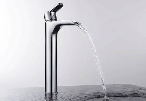 Смеситель для раковины D&K Rhein Marx хром DA1392701 Смеситель для раковины D&K Rhein Marx хром DA1392701