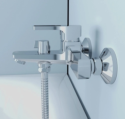 Смеситель для ванны IDDIS Bild хром BILSB00i02WA Смеситель для ванны IDDIS Bild хром BILSB00i02WA