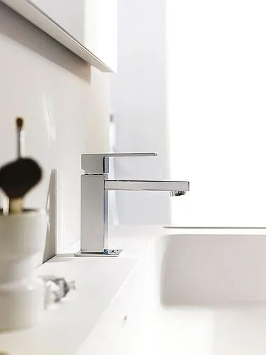Смеситель для раковины Cezares Molveno хром MOLVENO-LSM1-01-W0 Смеситель для раковины Cezares Molveno хром MOLVENO-LSM1-01-W0