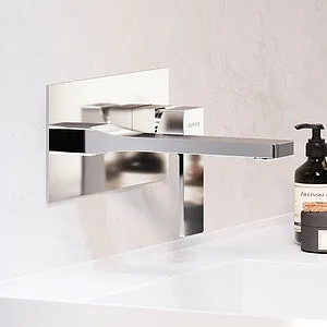 Смеситель для раковины из стены Damixa Gala хром 530260000 Смеситель для раковины из стены Damixa Gala хром 530260000, 3