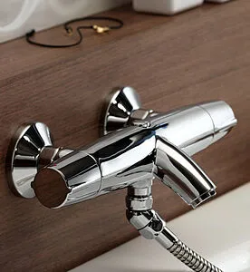 Смеситель для ванны Jacob Delafon Elevation хром E18874-CP Смеситель для ванны Jacob Delafon Elevation хром E18874-CP, 3