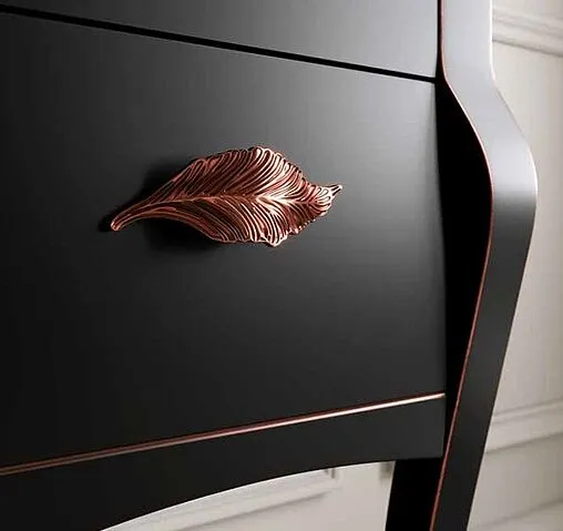 Шкаф-пенал напольный Clarberg Borgia П48/BLK чёрный матовый/патина медь BOR0548BLK Шкаф-пенал напольный Clarberg Borgia П48/BLK чёрный матовый/патина медь BOR0548BLK