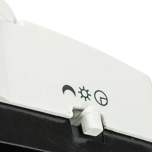 Проводной комнатный терморегулятор НО 24В WATTS WFHT-Basic + белый 10021097