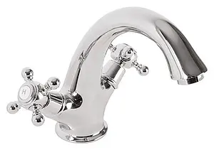 Смеситель для раковины Cezares Golf хром GOLF-LS1-01 Смеситель для раковины Cezares Golf хром GOLF-LS1-01, 1