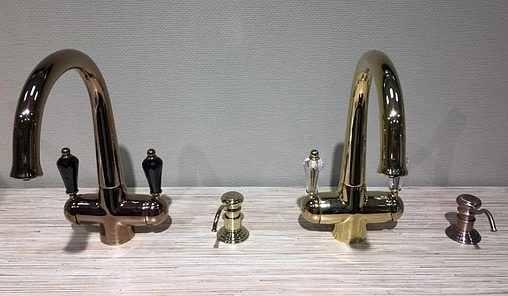 Смеситель для кухни с подключением к фильтру Omoikiri Okinawa-2-G золото 4994253 Смеситель для кухни с подключением к фильтру Omoikiri Okinawa-2-G золото 4994253