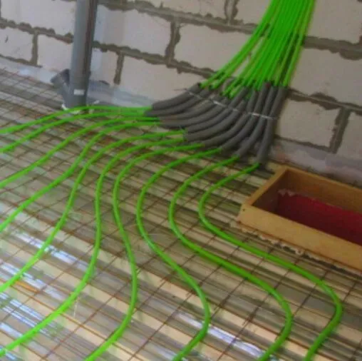 Труба полиэтиленовая Kermi 16 x 2.0 мм PE-RT EVOH бухта 400м SFPERT163400GKE