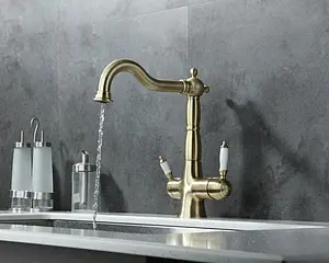 Смеситель для кухни с подключением к фильтру Lemark Villa бронза/белый LM4858B Смеситель для кухни с подключением к фильтру Lemark Villa бронза/белый LM4858B, 3