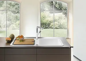 Смеситель для кухни с выдвижным изливом Blanco Yovis-S белый 518295 Смеситель для кухни с выдвижным изливом Blanco Yovis-S белый 518295, 3