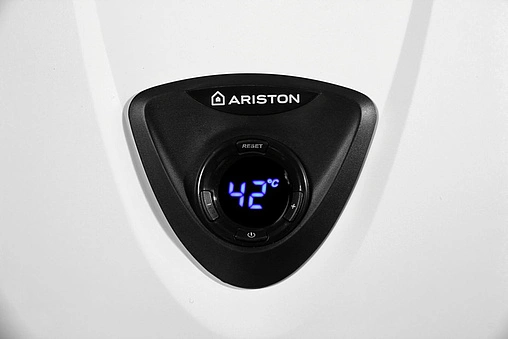 Водонагреватель проточный газовый Ariston Fast Evo 11 C 3632128