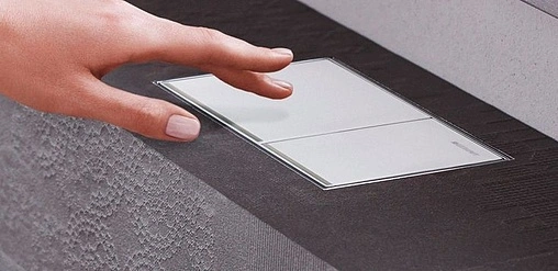 Клавиша смыва для унитаза Geberit Omega 60 115.081.SI.1 стекло/белый, рамка/хром глянцевый