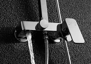 Душевая система со смесителем для ванны D&K Berlin.Freie хром DA1433701A01 Душевая система со смесителем для ванны D&K Berlin.Freie хром DA1433701A01, 4