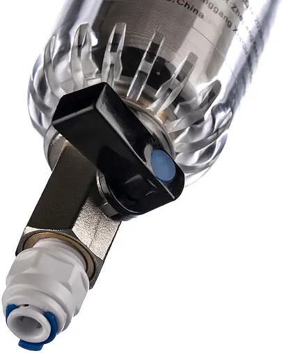 Фильтр тонкой очистки воды ½&quot;н x ½&quot;н Гейзер Бастион 112 32670