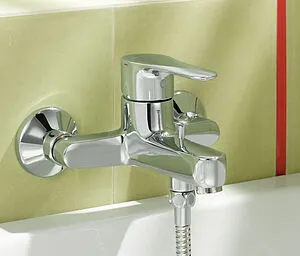 Смеситель для ванны Jacob Delafon July хром E16033-4-CP Смеситель для ванны Jacob Delafon July хром E16033-4-CP, 3