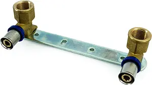 Монтажная планка с водорозетками пресс 16мм x ½"в General Fittings 5T00C6H045656T, 1