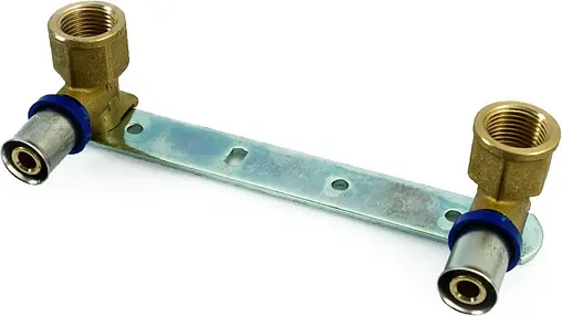 Монтажная планка с водорозетками пресс 16мм x ½"в General Fittings 5T00C6H045656T