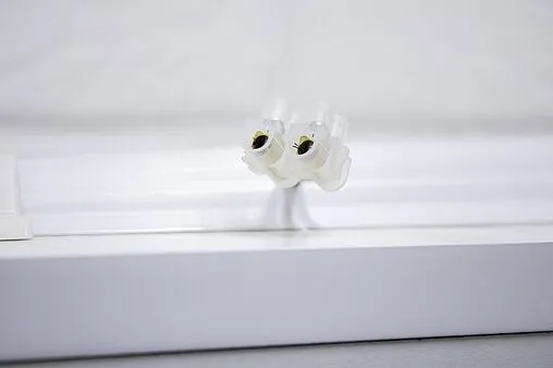 Шкаф-зеркало Домино Cube 80 R белый DC5011HZ