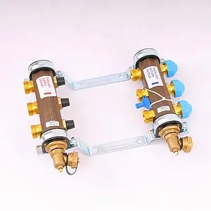 Группа коллекторная без расходомеров 3 отвода 1"в/в x ¾"ек Watts HKV 10004174 Группа коллекторная без расходомеров 3 отвода 1"в/в x ¾"ек Watts HKV 10004174, 3