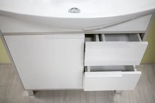 Тумба под умывальник напольная Aquaton Рико 65 белый/ясень фабрик 1A213301RIB90