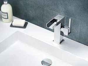 Смеситель для раковины Fiore XS Sky хром 85CR7719, 3