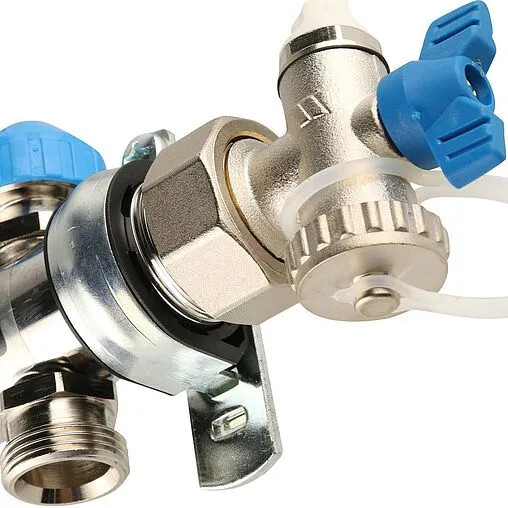 Группа коллекторная с расходомерами 4 отвода 1&quot;н/н x ¾&quot;ек Rehau HKV-D 12080411002