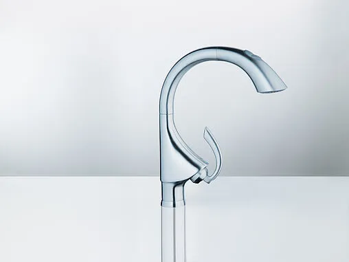 Смеситель для кухни с выдвижным изливом Grohe K4 хром 33782000 Смеситель для кухни с выдвижным изливом Grohe K4 хром 33782000