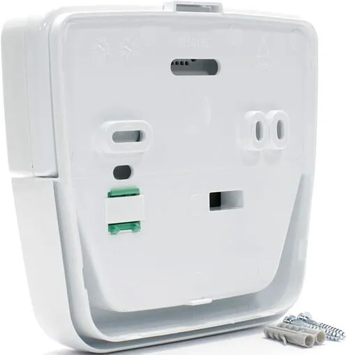 Комплект для выноса встроенной панели управления LUNA Platinum+ проводной Baxi QAA 75 белый 7102340--