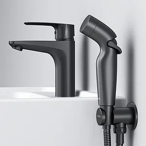 Смеситель для раковины с гигиеническим душем Am.Pm Gem чёрный матовый F90A03022 Смеситель для раковины с гигиеническим душем Am.Pm Gem чёрный матовый F90A03022, 5