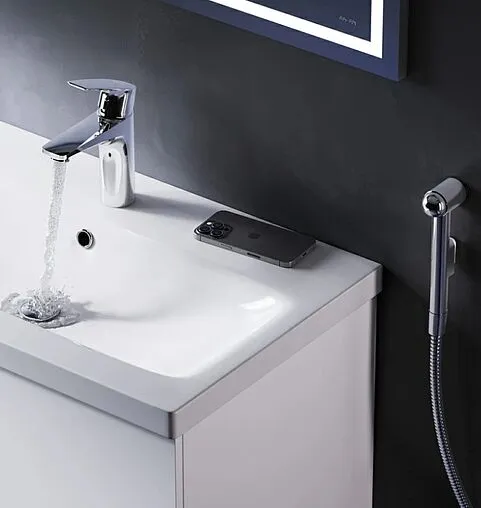 Смеситель для раковины с гигиеническим душем Am.Pm Gem хром F90A03000 Смеситель для раковины с гигиеническим душем Am.Pm Gem хром F90A03000