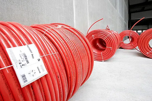 Труба сшитый полиэтилен Rehau Rautherm S 25 x 2.3 мм PE-Xa EVAL бухта 300м 11367703300